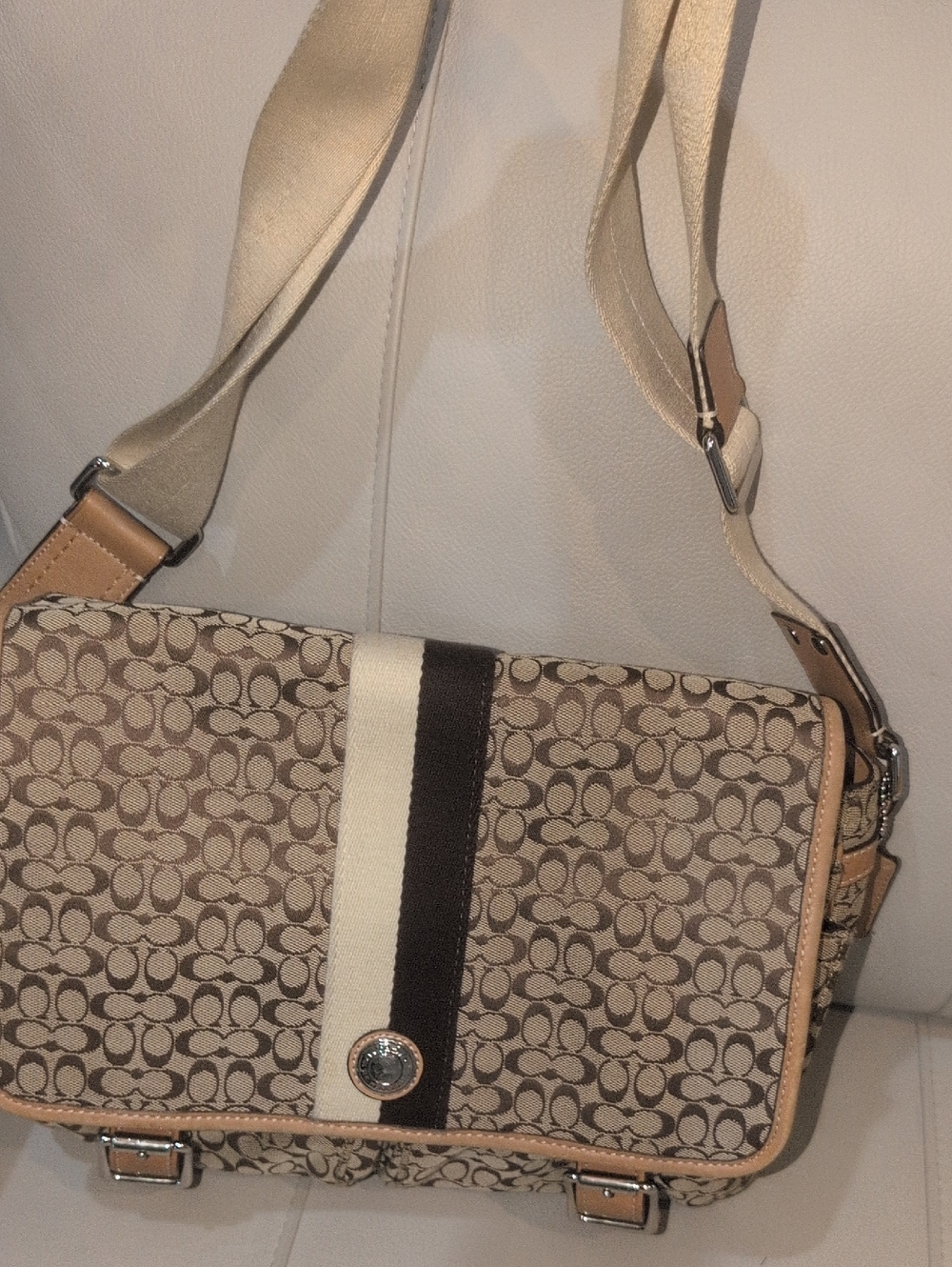 2010 Coach Sig Canvas Messenger Bag -  F70182
